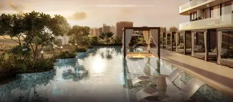 Interstellar Tower: Photograph 4 of 7