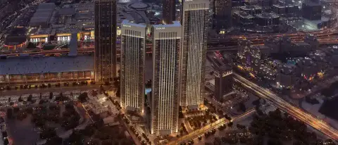 Downtown Views II: الصورة 2 من 22