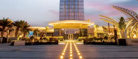 The Palm Tower: Photograph 2 of 18