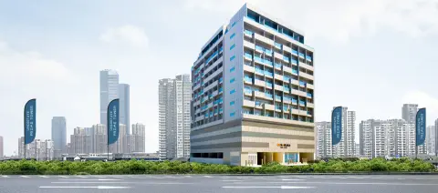 Uniestate Prime Tower: Photograph 2 of 6