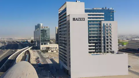 Azizi Aura, Phase 2: Photograph 4 of 29