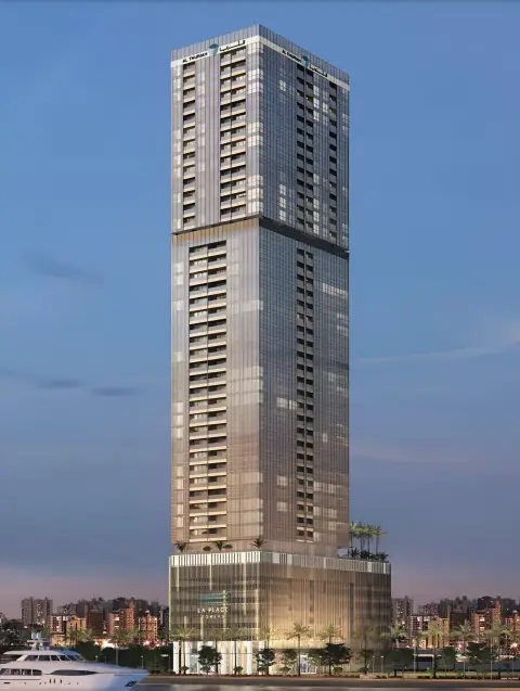 La Plage Tower 2: Photograph 2 of 11
