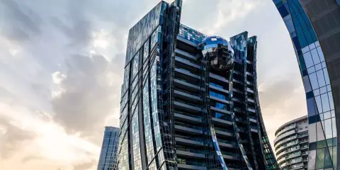 DaVinci Tower: Photograph 4 of 8