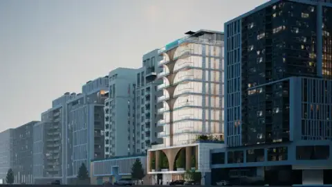 Whitestone Residence: Photograph 2 of 6